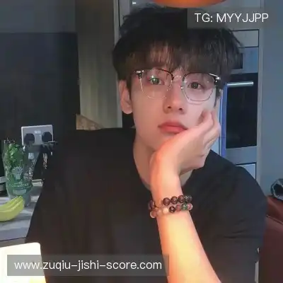 孟霖柯